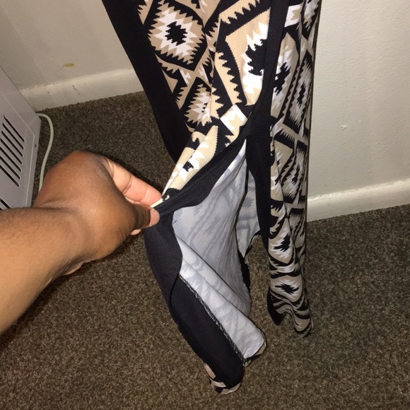 Long fitted maxi dress - Picture 2 of 3